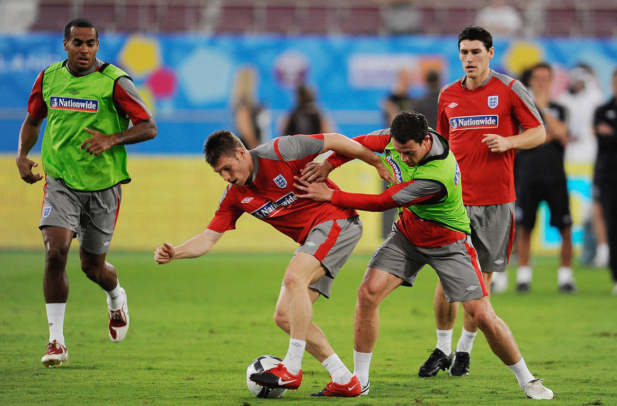 天行体育网站-战锤40k行商浪人落脚港腐朽将至