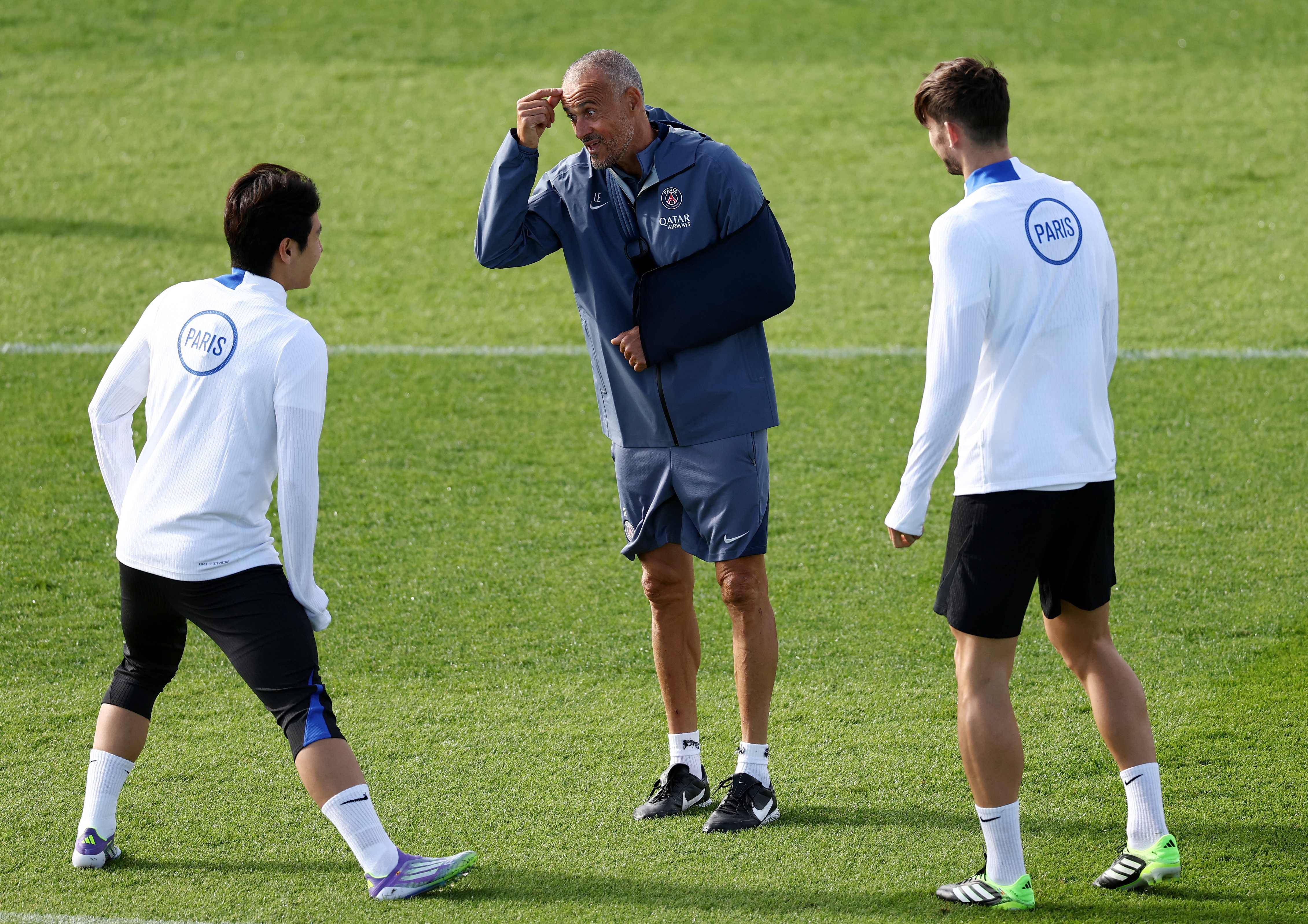 巴黎圣日耳曼足球俱乐部首发阵容